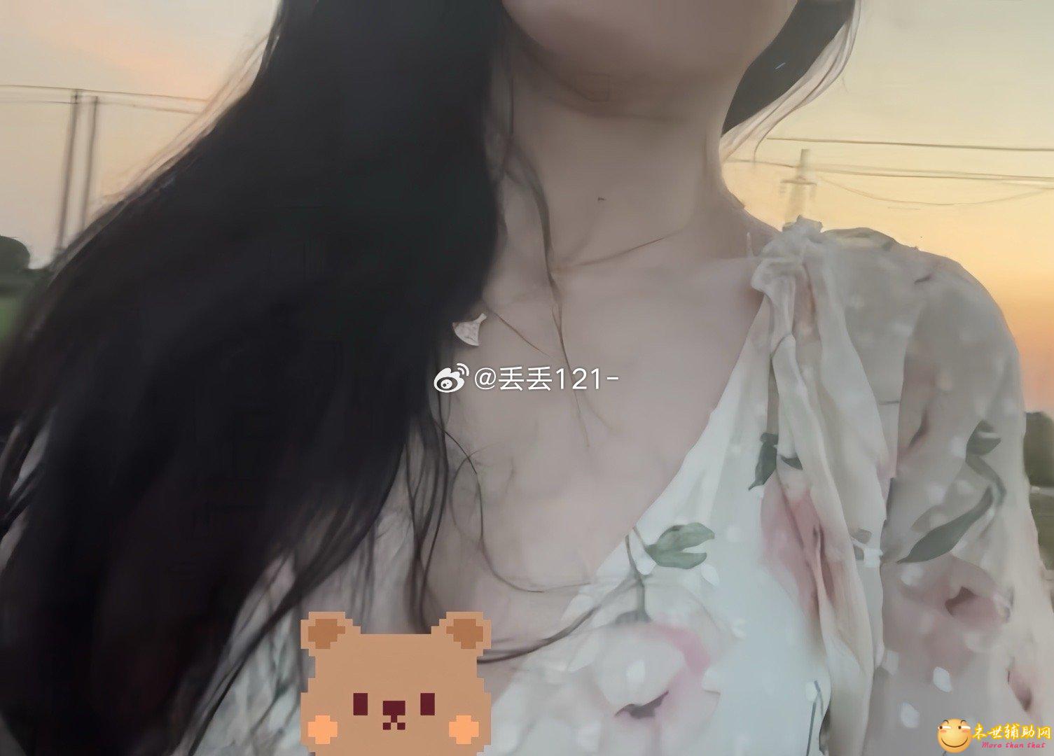 某博不好意思晒在好友圈的照片
