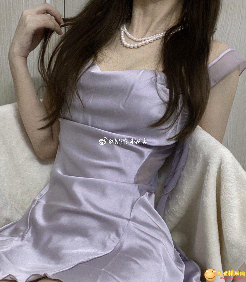 某博夏日辣妹大赛