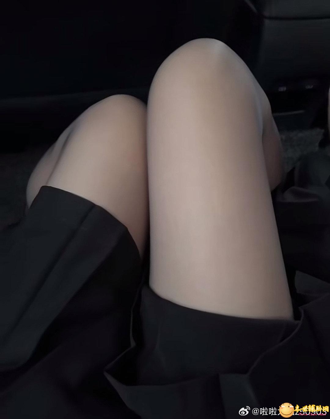 某博夏日美腿大赛