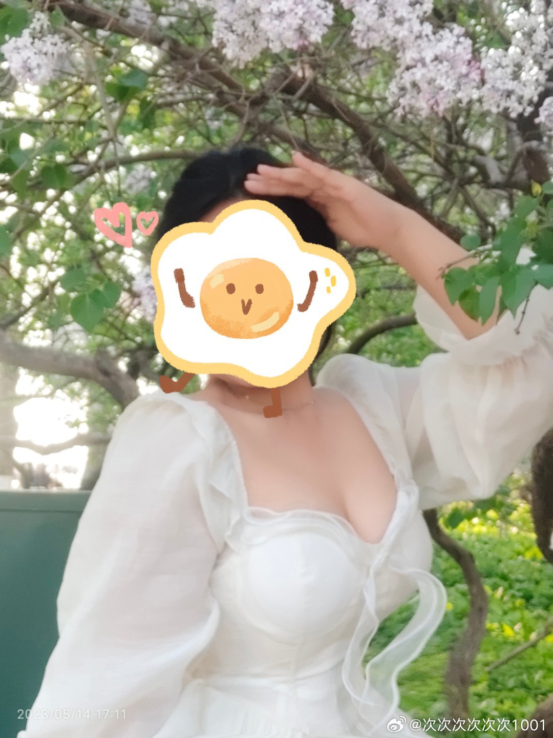 某博2nd紧身穿搭大赛